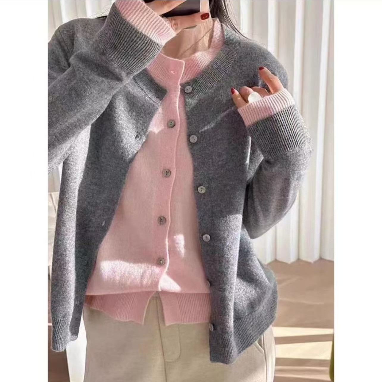 春秋设计感拼色假两件羊毛开衫女纯羊毛外套撞色拼接针织打底毛衣,女装/女士精品,毛针织衫,淘宝优惠券,粉丝福利购,淘宝优惠卷