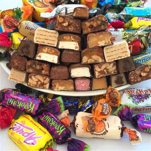 俄罗斯进口糖果高端巧克力混合糖零食散装喜糖500g年货大礼包包邮