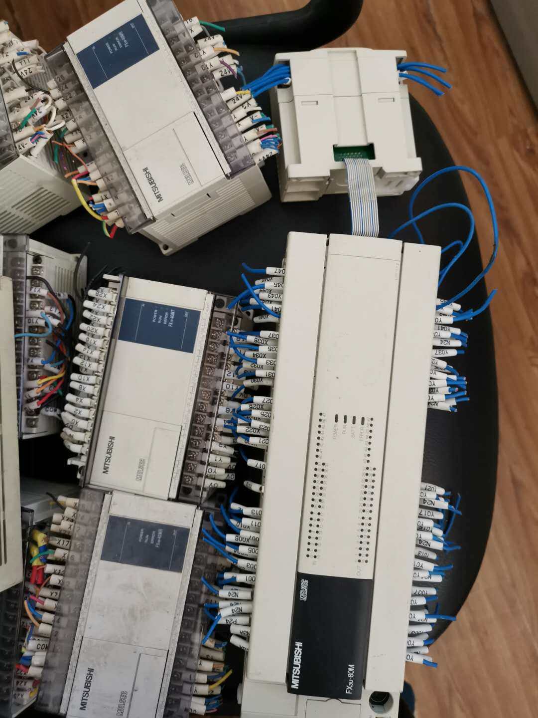 拆机 9新 三菱plc fx3u-80m fx3u-80mr/es-a 质量保证