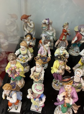 meissen梅森花园男孩儿女孩儿瓷偶剑柄期一级 感兴趣的话点“我想