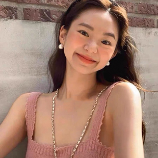 YGL轻奢大溪地灰色澳白珍珠耳钉女百搭时尚通勤高级感耳环耳夹新