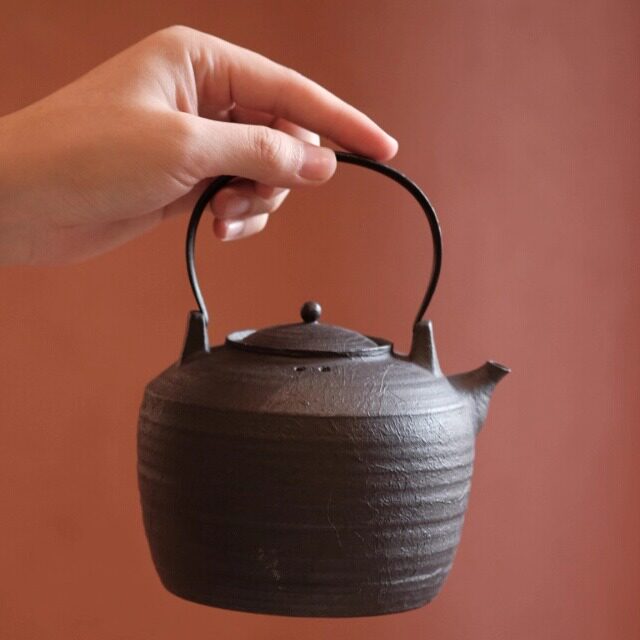 半斋听泉提梁煮茶壶景德镇手工陶瓷茶具明火电陶炉烧水陶壶900ml