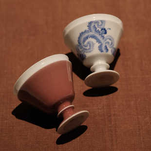 半斋景德镇豇豆红茶杯手绘青花高足杯主人杯陶瓷功夫茶具茶盏50ml