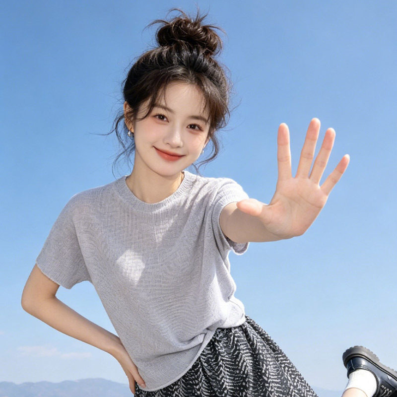 三宅风褶皱上衣大码女装短袖衣服夏季t恤女款正肩女t恤显瘦