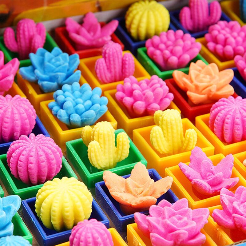 仿真泡水膨胀仙人球植物花朵