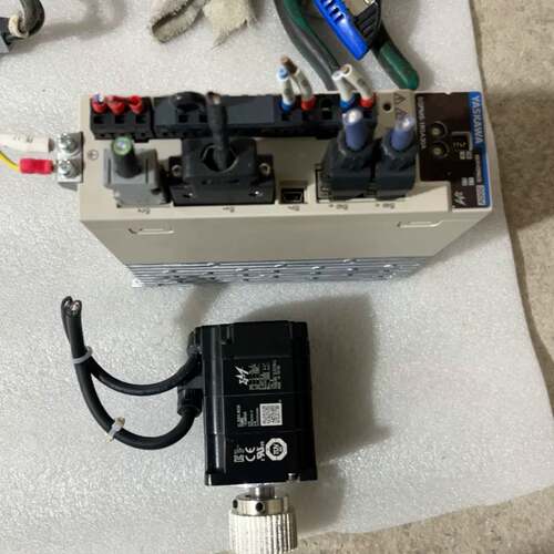 可维修安川驱动器SGPMS-1R5A30A议价