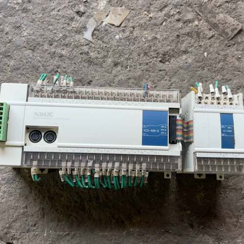 可维修信捷PLC XC3-48R-E扩展模块XC-E4DA议价