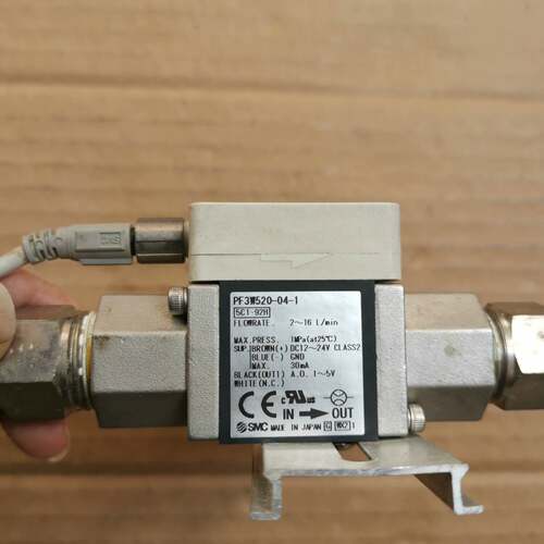 可维修流量计PF3W520-04-1，，成色漂亮，功议价