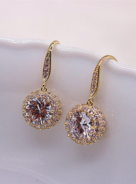 耳坠2024年新款韩国气质网红简约小巧精致高贵星空水滴时尚耳环潮