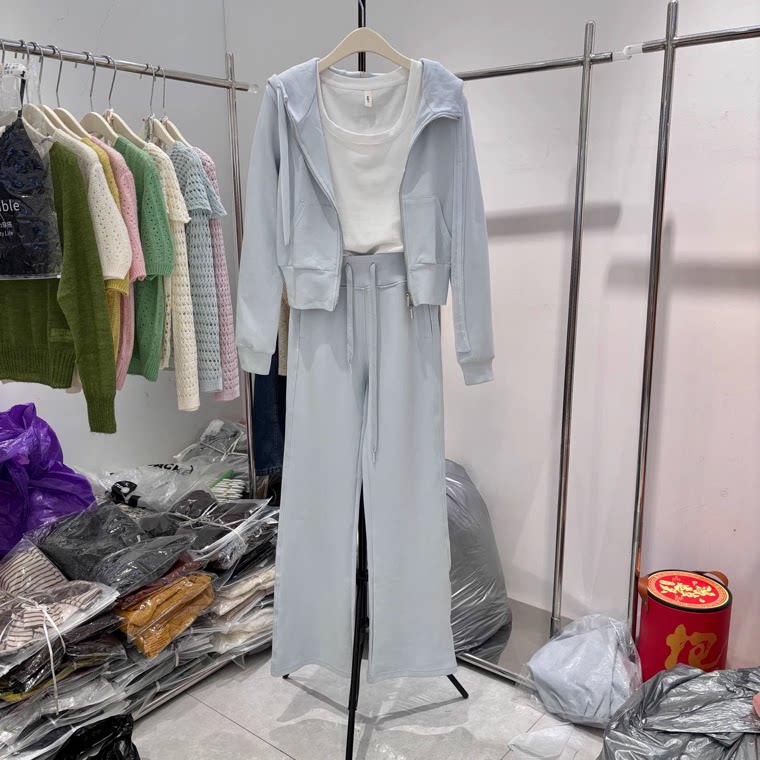 2026新款Amy艾米正版休闲运动套装女连帽卫衣搭阔腿裤三件套26221