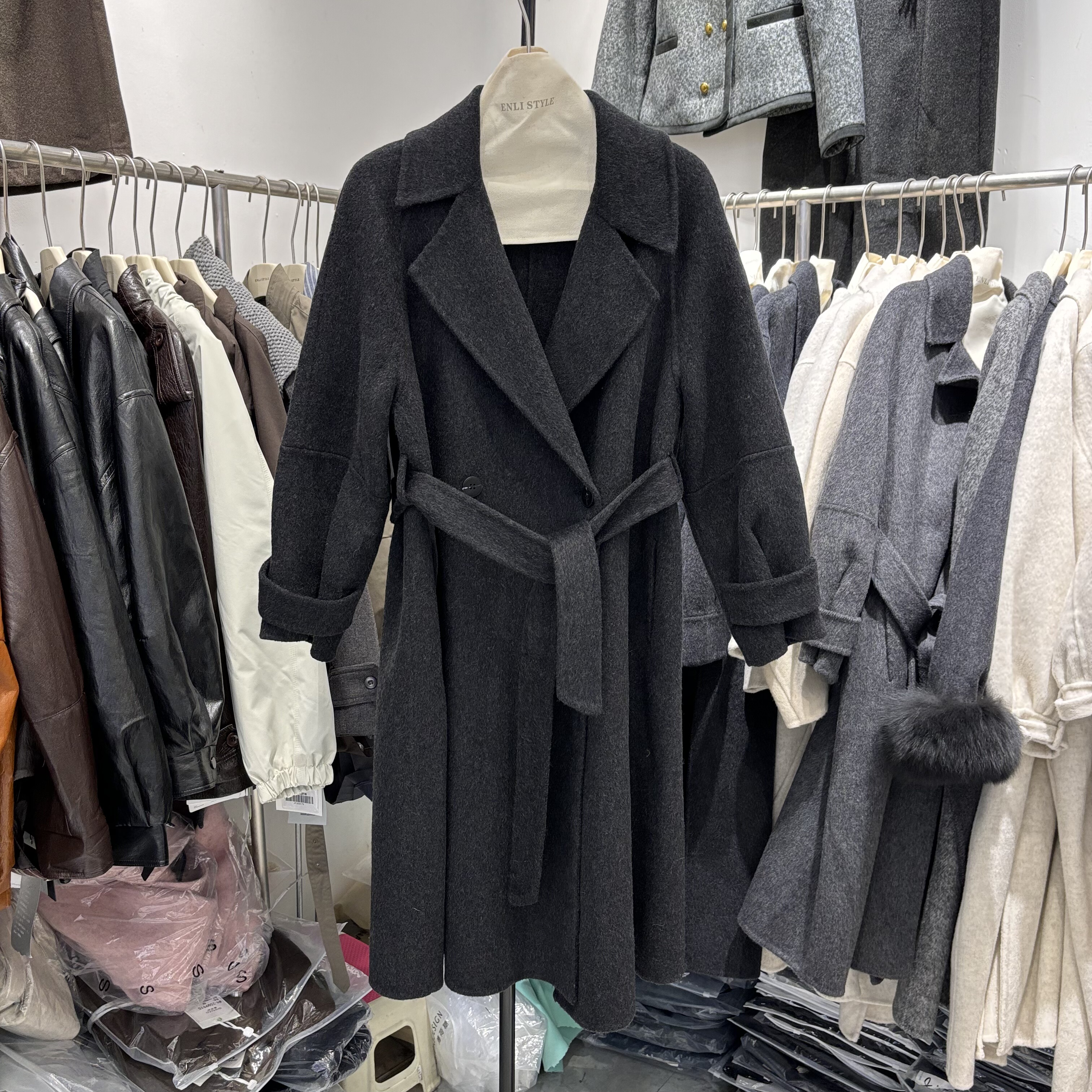 高级感灰色双面羊绒大衣女冬季新款长款过膝纯色系带羊毛呢外套潮