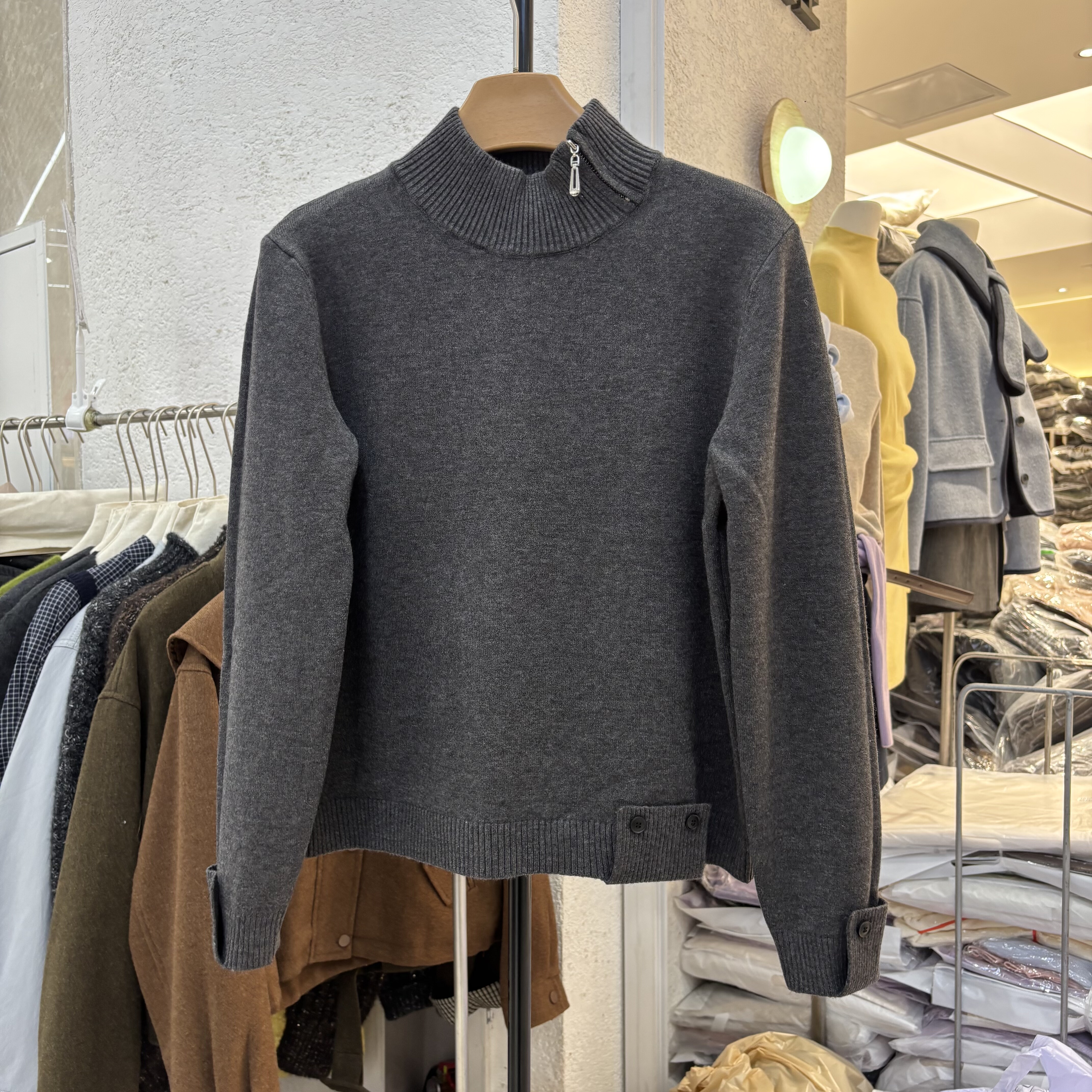 2025秋冬新款半高领长袖纯色羊毛针织衫亲肤百搭保暖打底衫女简约