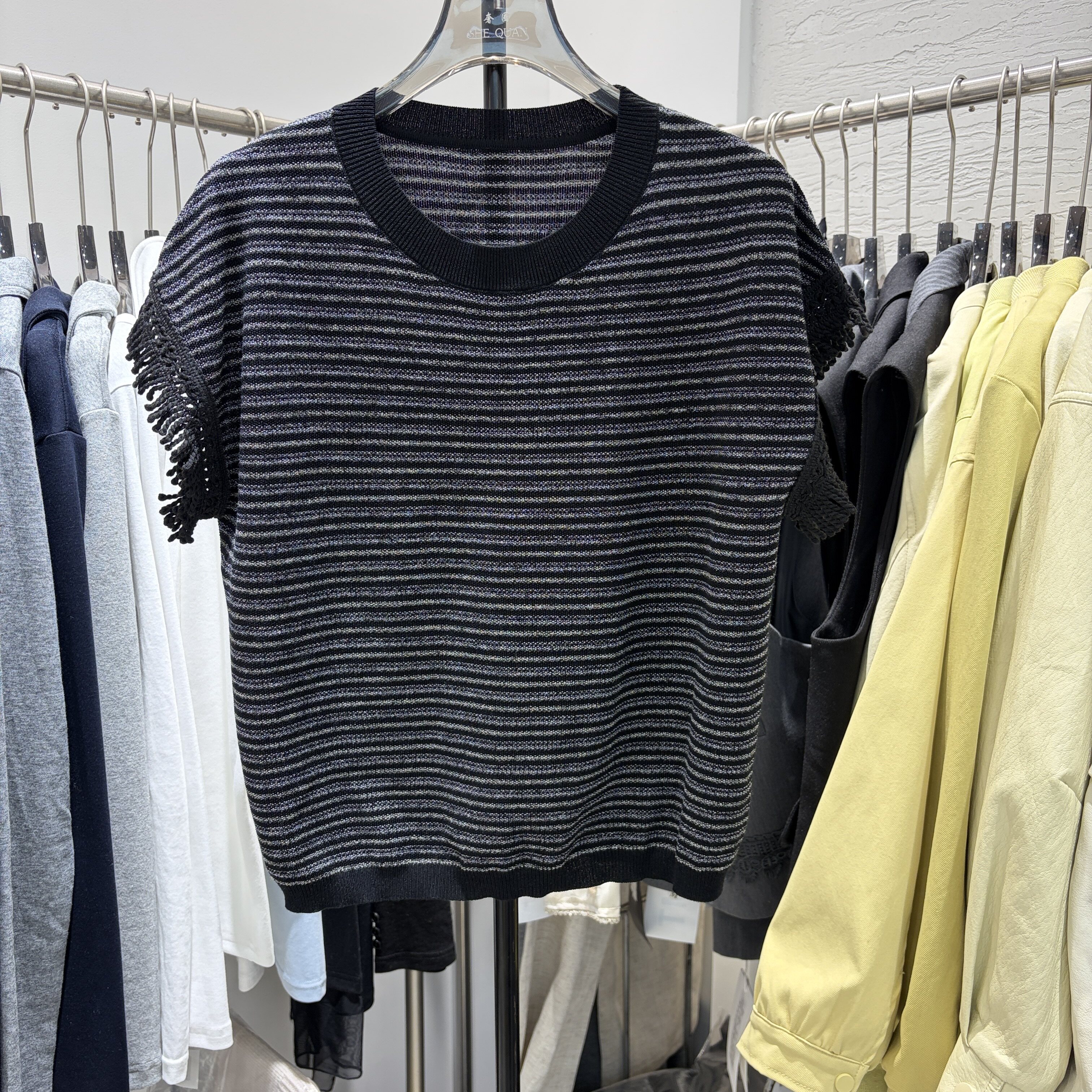 经典百搭条纹拼色短袖T恤女2026夏季新款镂空透气圆领套头针织衫