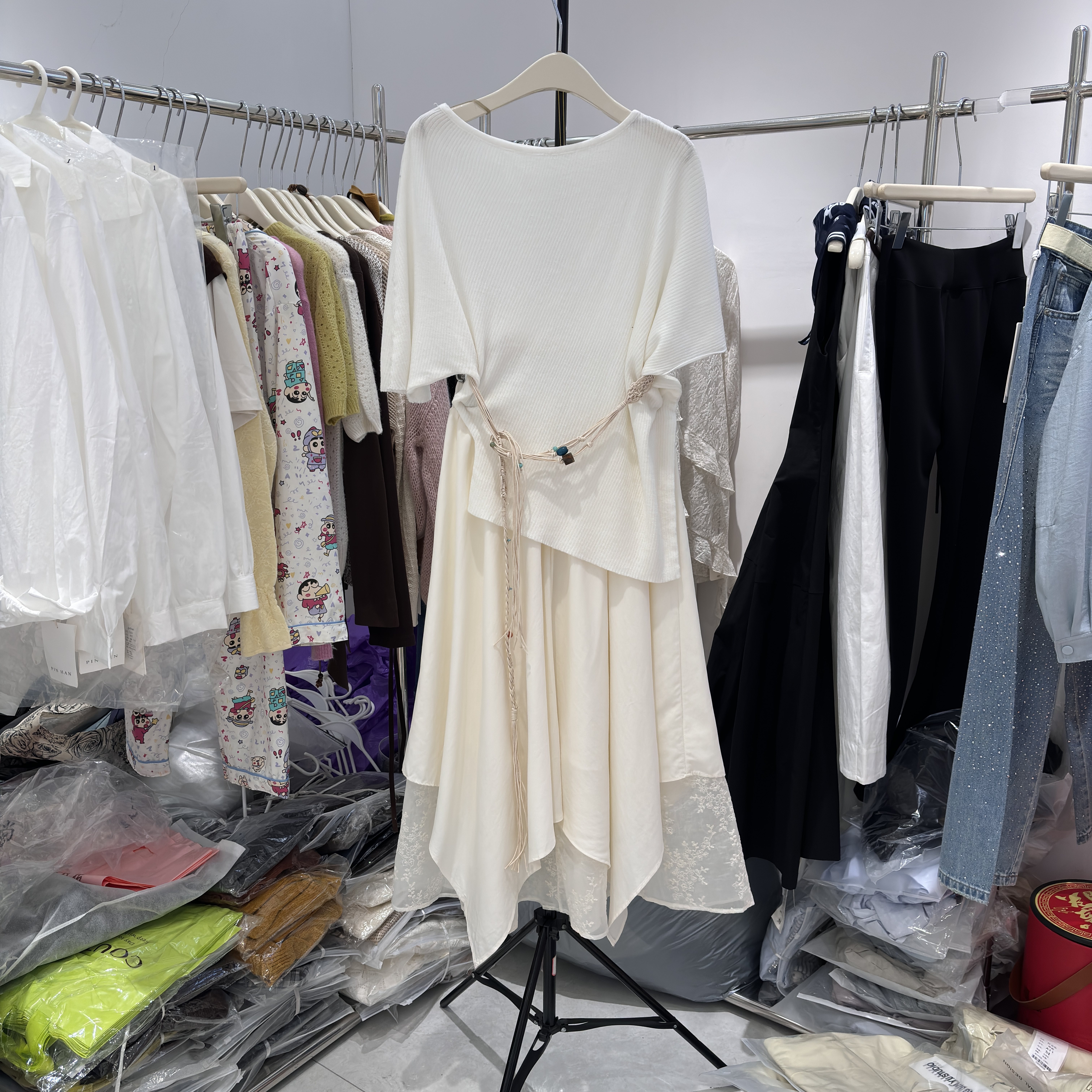 针织网格长袖针织衫+无袖吊带背心连衣裙两件套女26春季新款6177