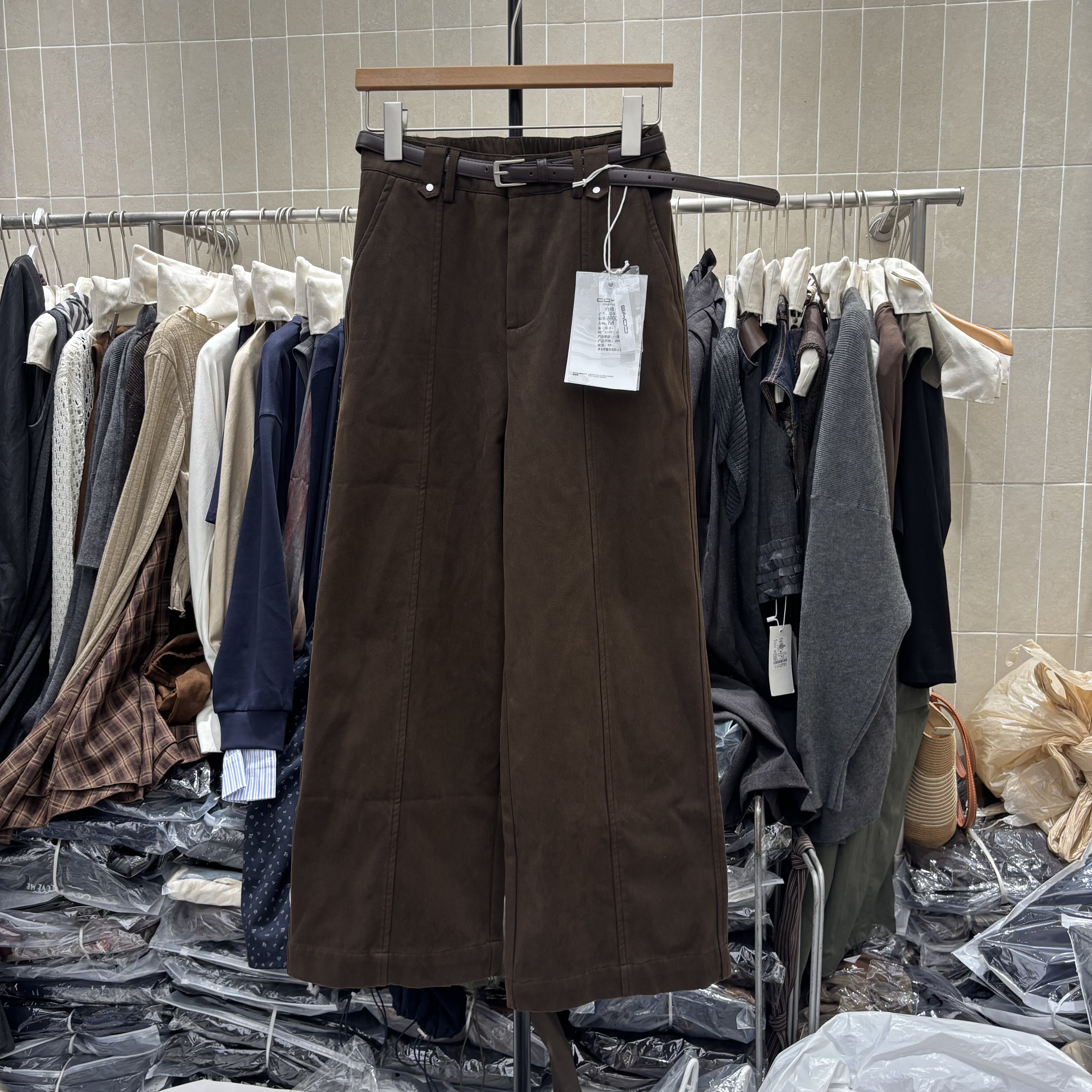 2025秋季69006-1宽松显瘦百搭加厚休闲裤女高腰直筒阔腿裤九分裤