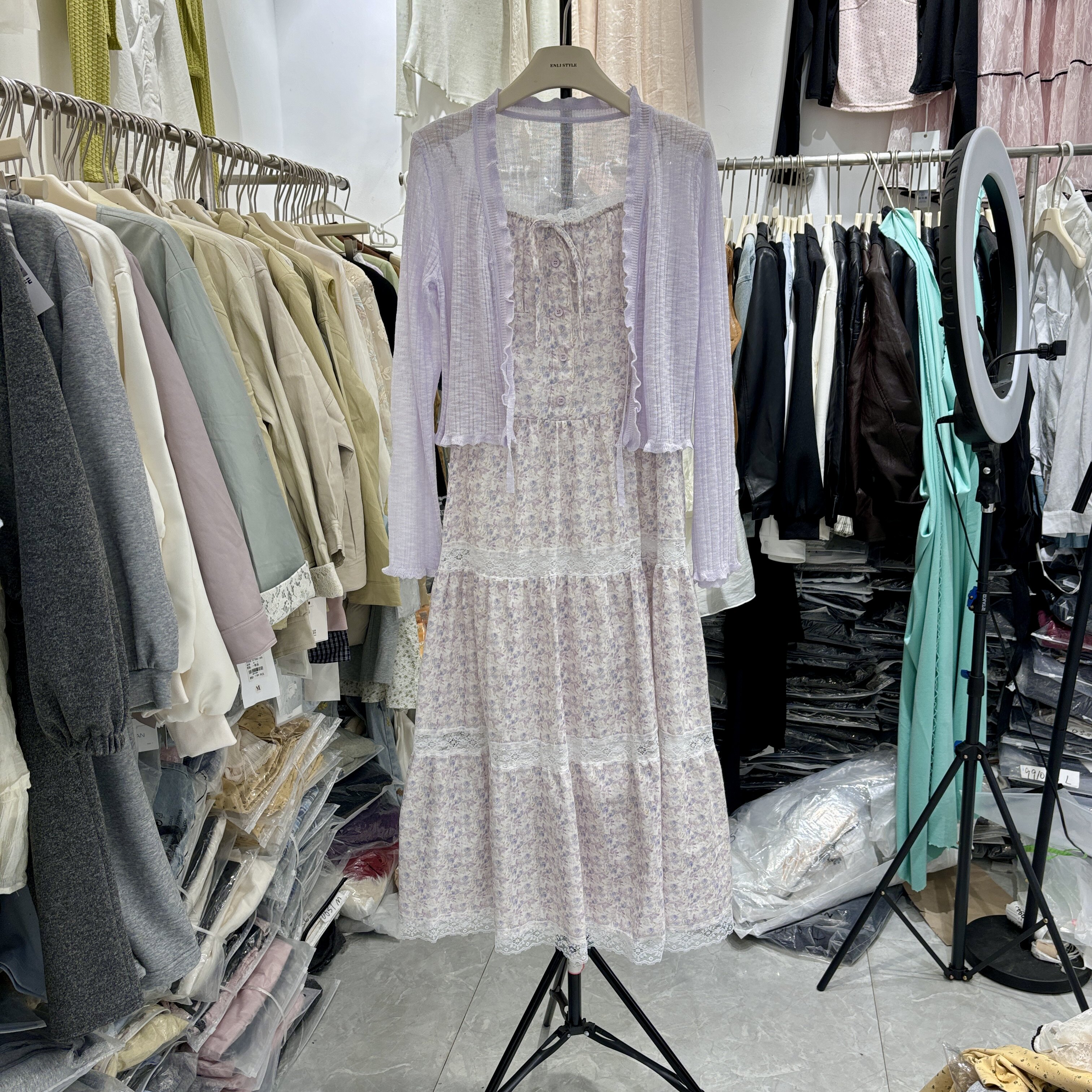 2026法式时尚气质优雅淑女碎花吊带连衣裙针织开衫两件套夏季新款