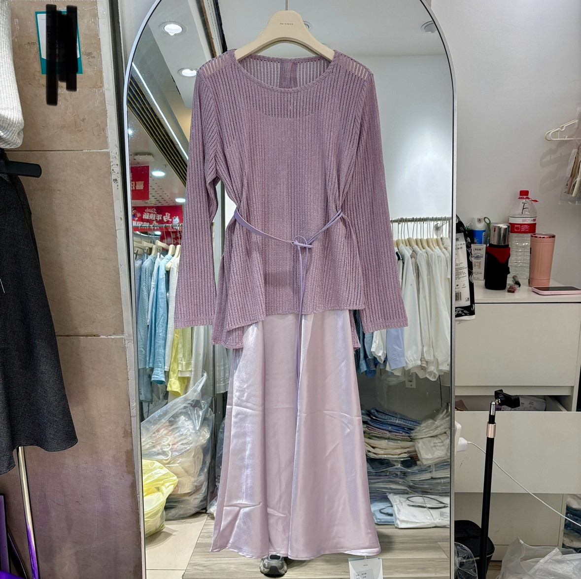 2026春季新款时尚套装显瘦不规则针织罩衫缎面吊带连衣裙两件套潮