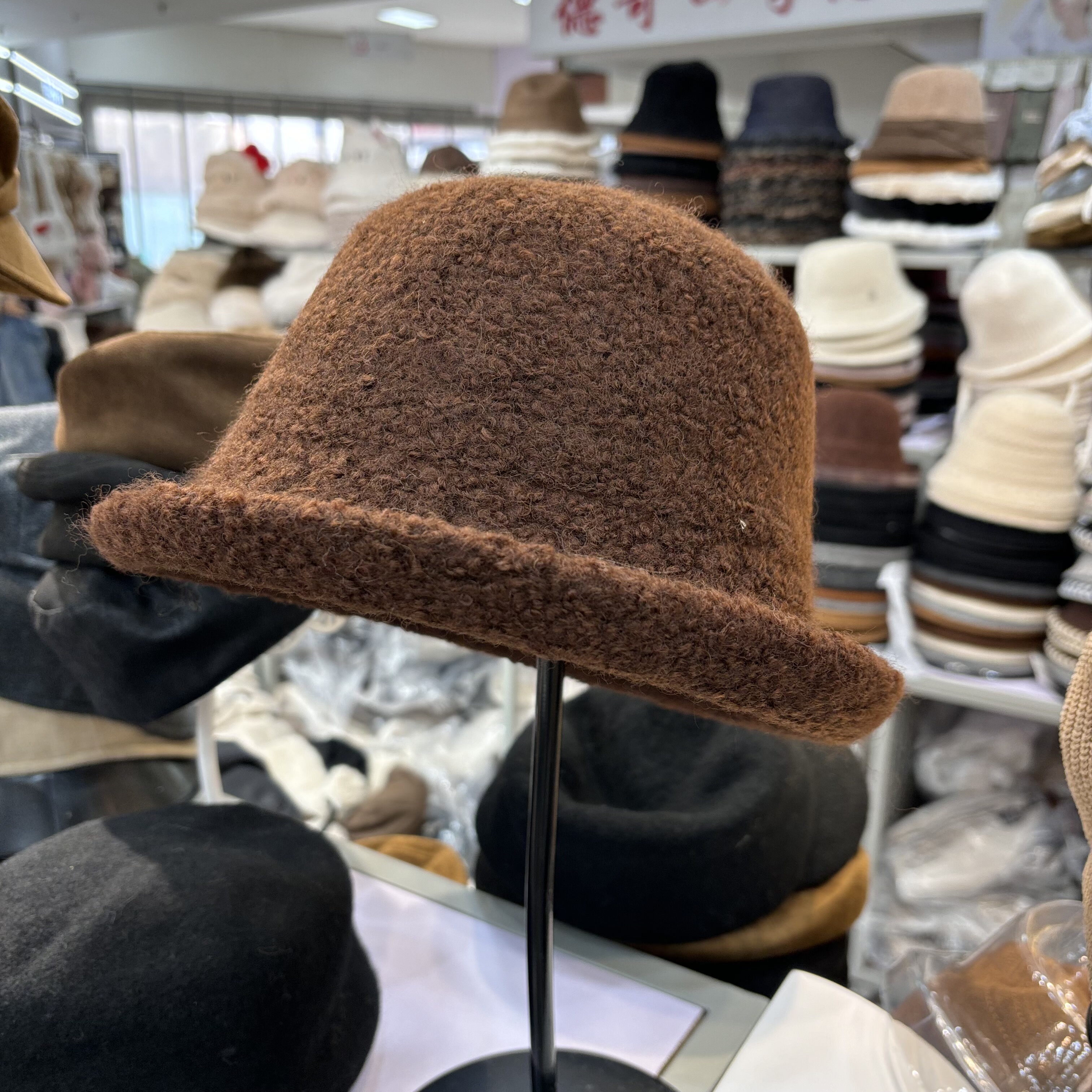 羊羔毛渔夫帽女秋冬季加厚保暖盆帽纯色羊毛呢百搭显脸小水桶帽子