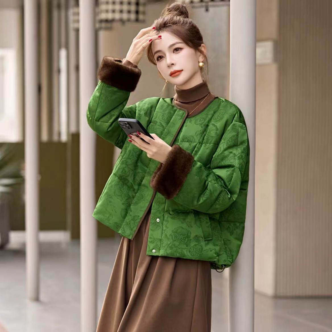 2025冬季新款 国风香云纱提花袖口镶毛棉服,女装/女士精品,棉衣/棉服,淘宝优惠券,粉丝福利购,淘宝优惠卷