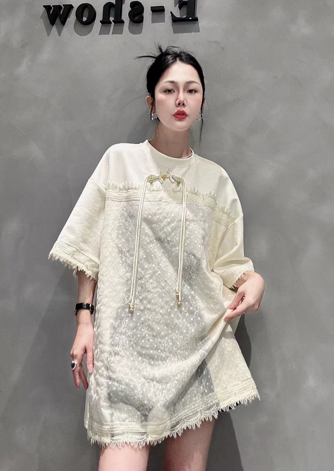 气质A字裙纯色拼接蕾丝