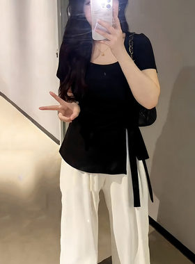 法式气质大码黑色U领正肩短袖t恤女夏mm遮肉显瘦不规则上衣240斤