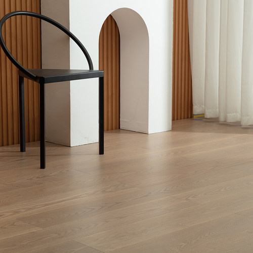 兔宝宝新三层实木复合地板