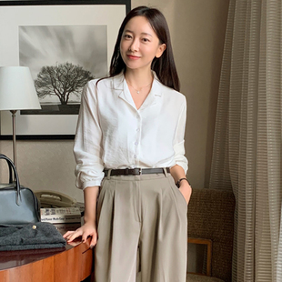 holic时尚 领下摆收腰长袖 2022冬季 百搭简约气质西装 短款 女衬衫