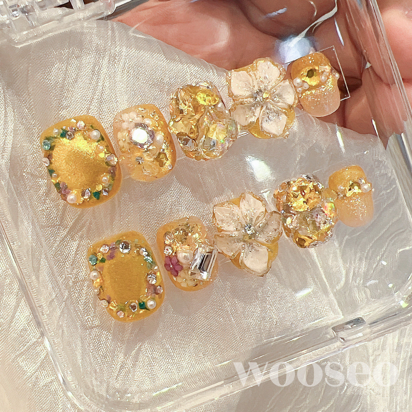 金色穿戴甲短款重工雕花穿戴美甲2026新款高级感手工法式指甲贴片,彩妆/香水/美妆工具,穿戴甲/甲片,淘宝优惠券,粉丝福利购,淘宝优惠卷