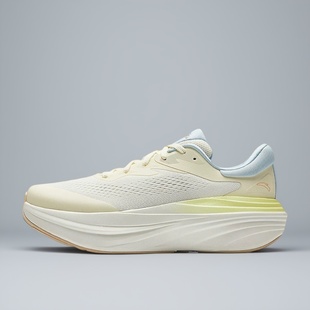 安踏旅步S丨缓震舒适跑步鞋女鞋秋冬新款有氧慢跑运动鞋122535545