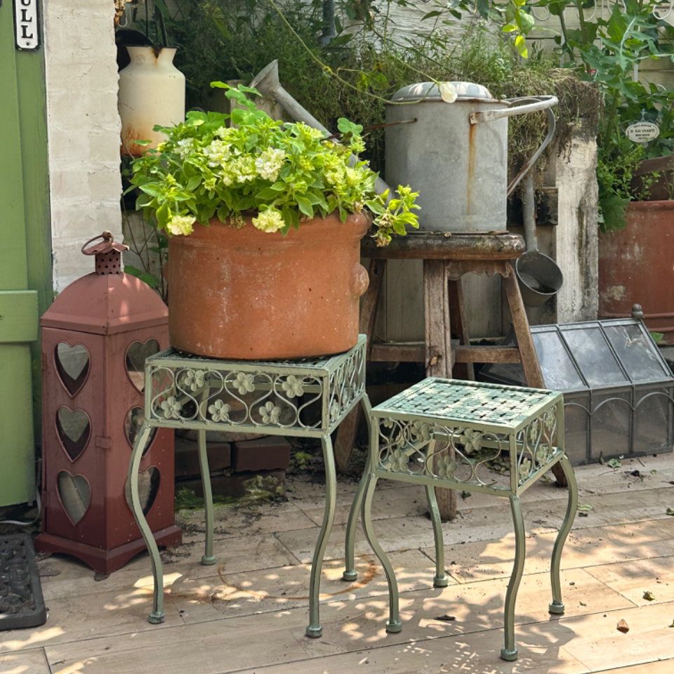 欧式铁艺做旧镂空方形花凳  花盆托架庭院装饰店主推荐