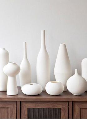 北欧创意艺术白色陶瓷花瓶客厅民宿样板房书桌玄关装饰艺术摆件