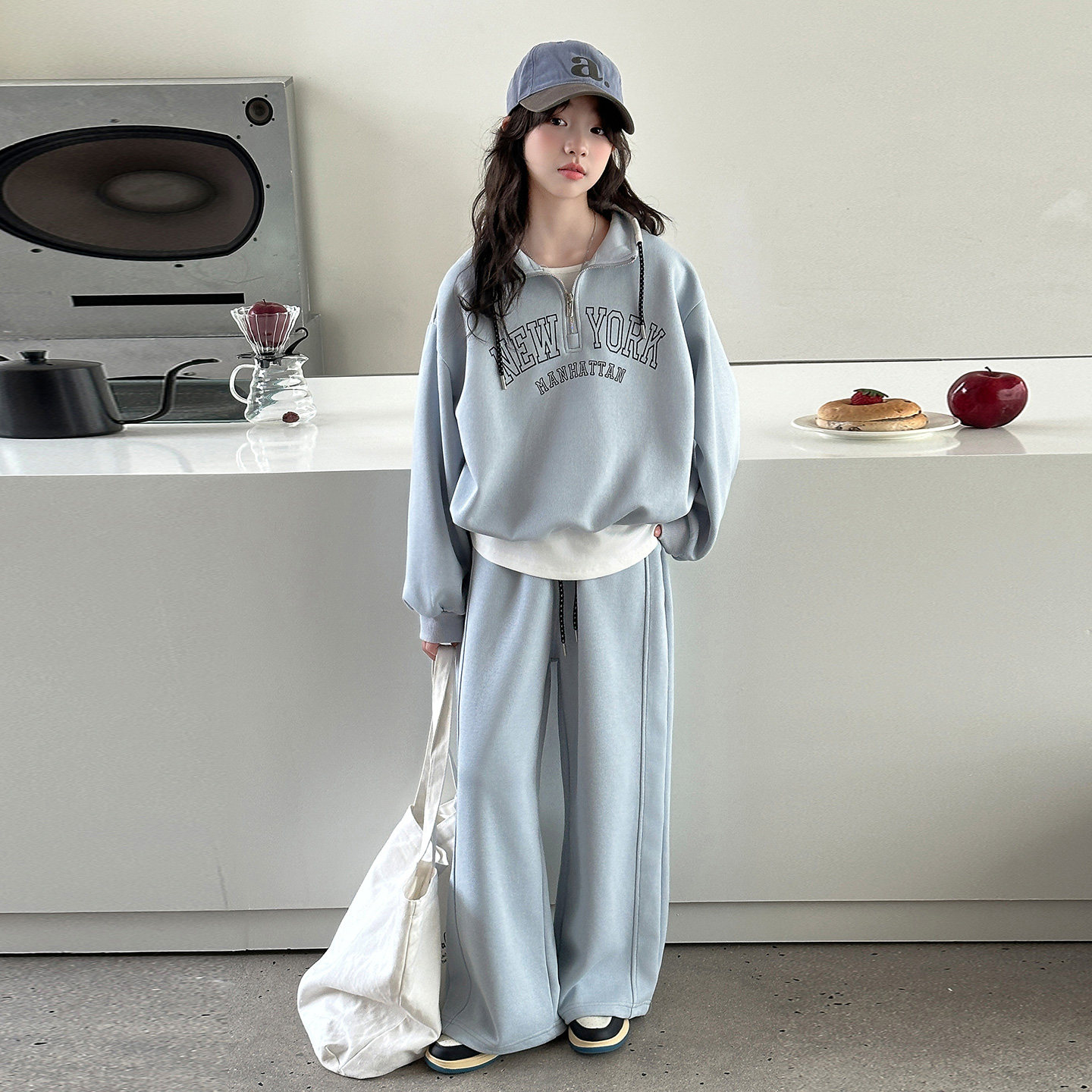 女童春装套装2026新款中大童刺绣假两件休闲卫衣阔腿裤女孩两件套