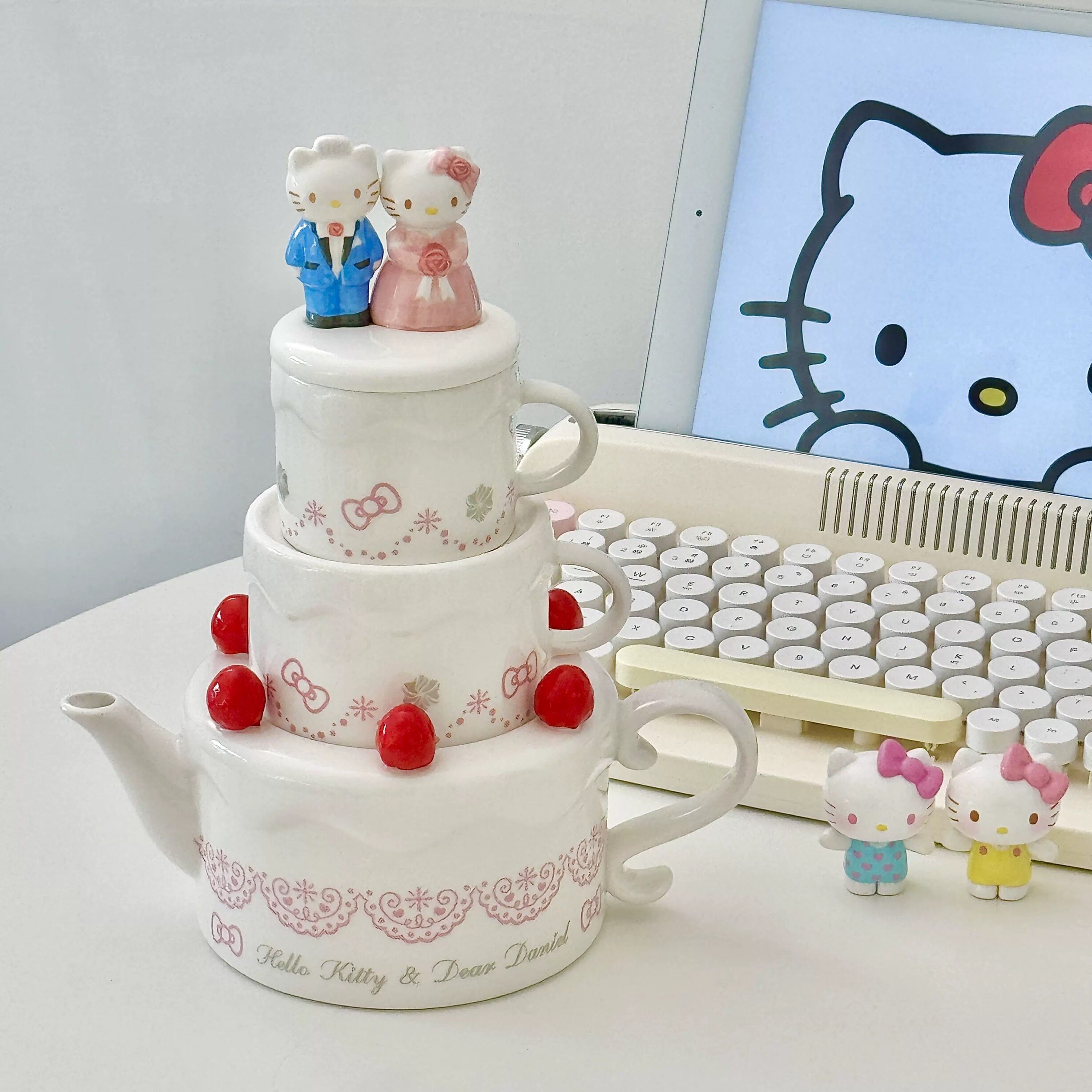 日本原盒hello kitty凯蒂猫婚礼情侣茶壶茶杯礼盒闺蜜结婚礼物