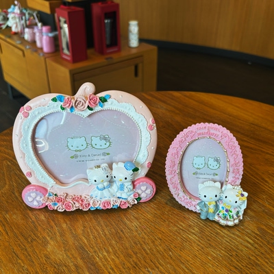 三丽鸥KT猫Kitty&Daniel礼物结婚照片收纳情侣礼物婚礼玫瑰相框
