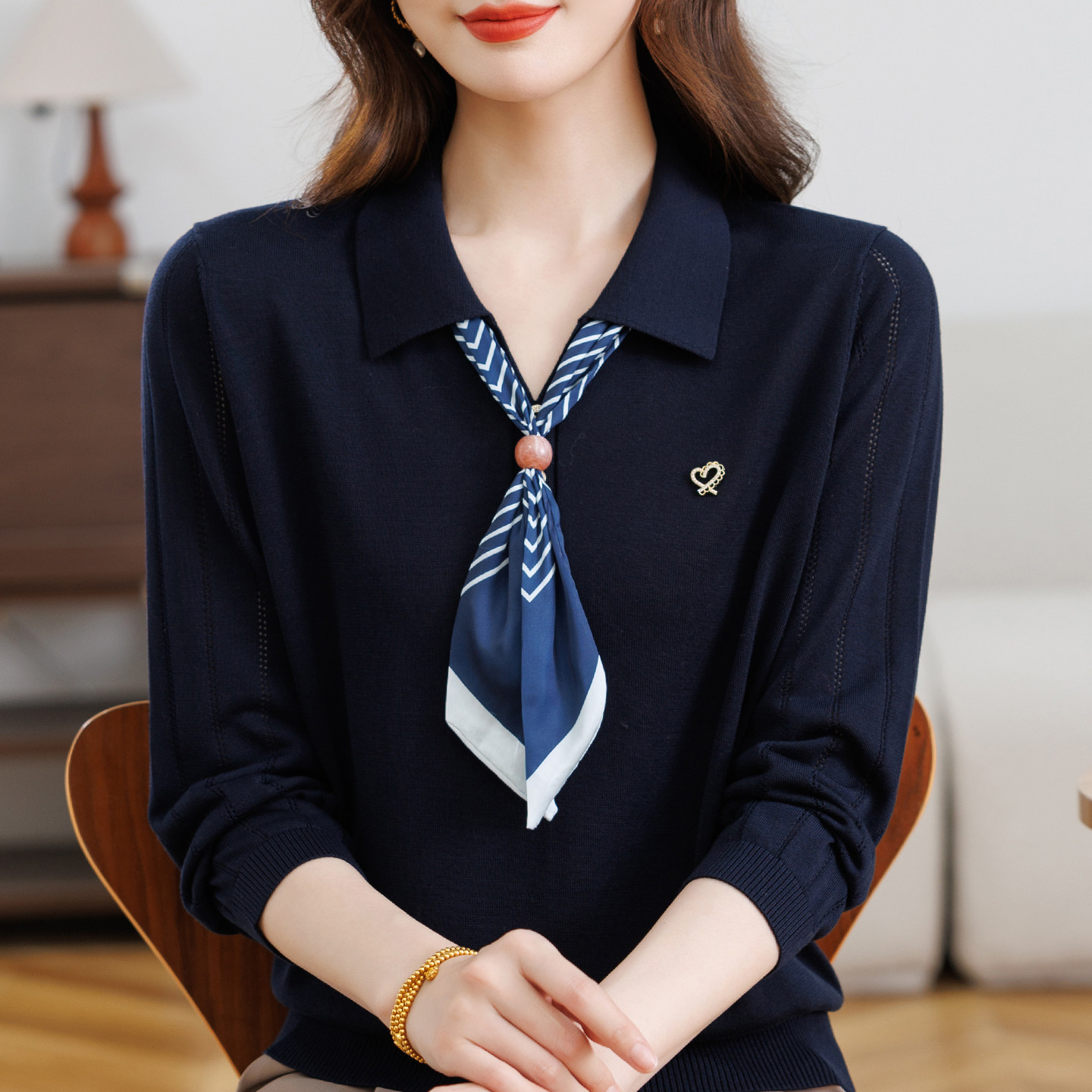 鄂尔多斯市妈妈春装有领打底衫中老年女春秋薄款针织小衫洋气上衣