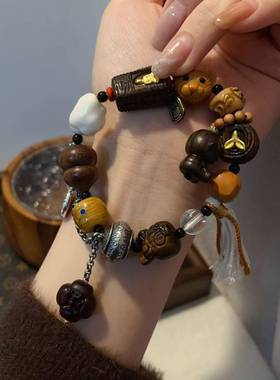 原创沉香多宝单圈手炼搭配坨骨阿呆白水晶坨骨云朵山西手工錾银