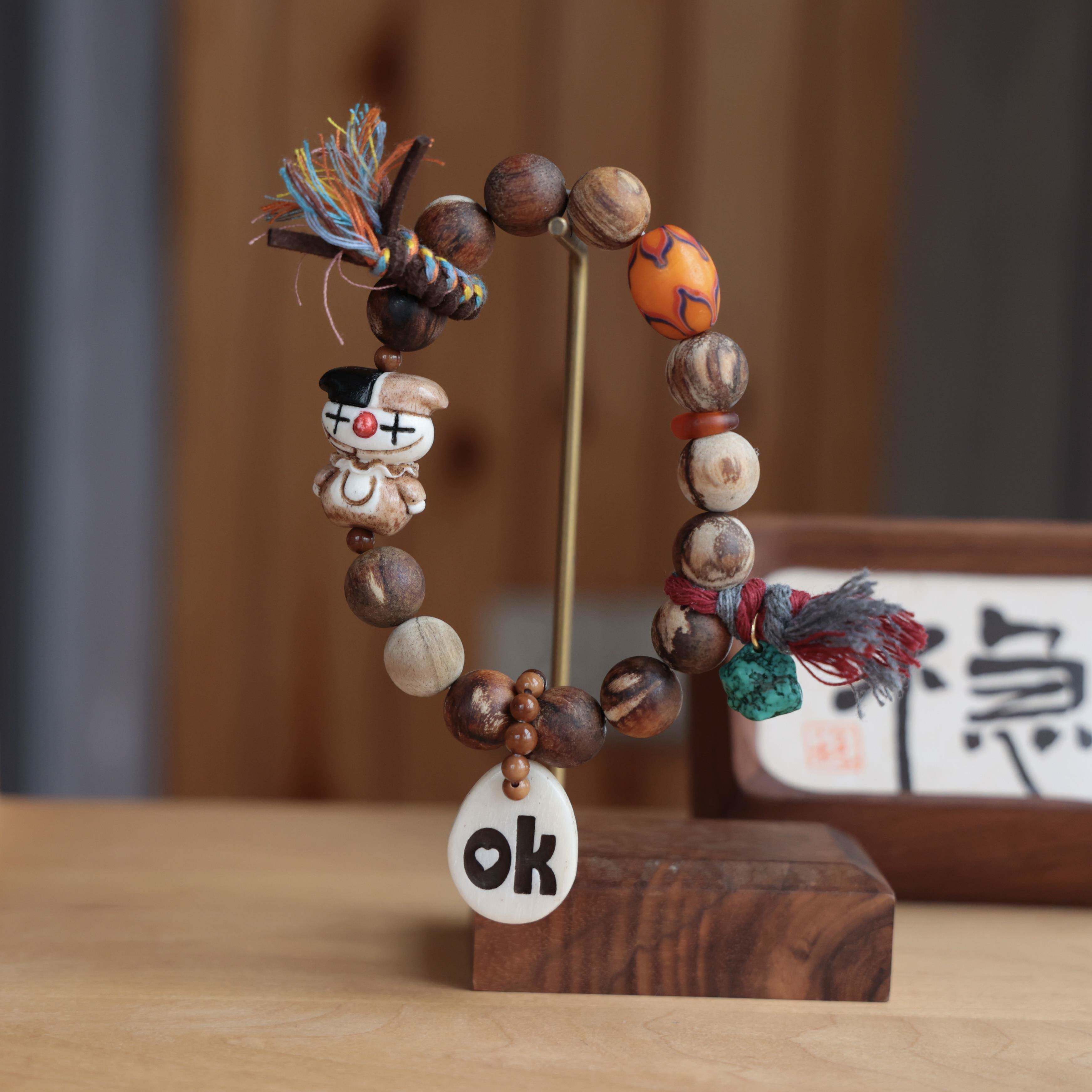 原创设计贡木沉香妖花手链搭配鹿角根付小丑坨骨ok牌琉璃桶珠手串