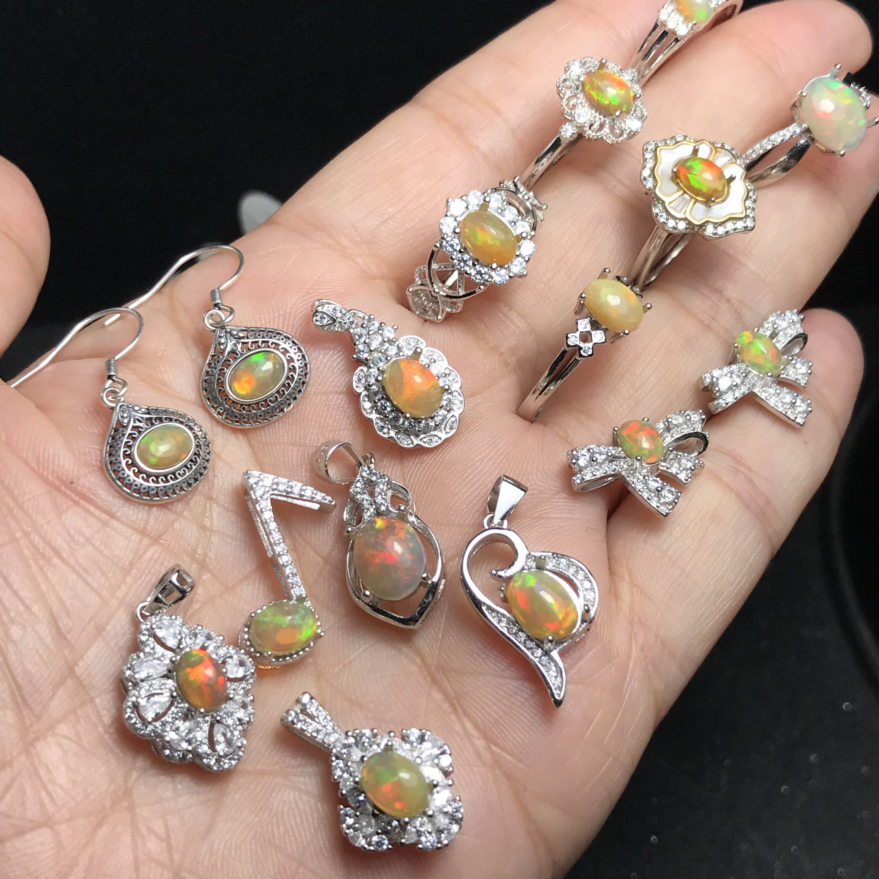 #s925银新品天然非洲欧泊深色系镶嵌成品戒指/吊坠/耳钉耳钩/手链