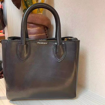 植鞣头层牛皮手提托特包