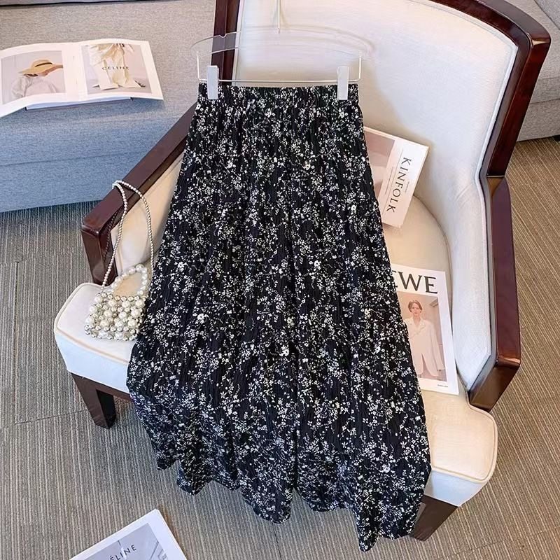 法式复古碎花半身裙女2025夏季茶歇桔梗新款长裙茶里茶气穿搭裙子,女装/女士精品,半身裙,淘宝优惠券,粉丝福利购,淘宝优惠卷