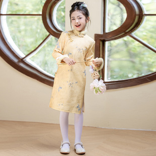 儿童新中式旗袍裙子女童民国风唐装黄色长袖连衣裙冬季加厚演出服