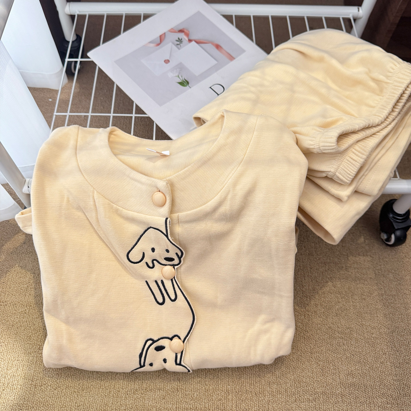 黄色可爱小狗睡衣女秋冬季羊绒长袖保暖休闲开衫家居服套装可外穿,女士内衣/男士内衣/家居服,睡衣/家居服套装,淘宝优惠券,粉丝福利购,淘宝优惠卷