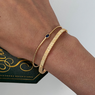 【CnHnOn脂肪商店】复古拉丝工艺镀金蓝宝石纹理极细小众手镯