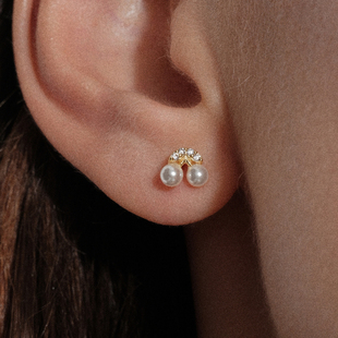 耳钉 s925纯银迷你鼻妞儿樱桃珍珠微镶钻法式 CnHnOn脂肪商店