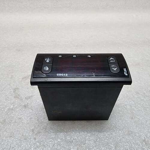 议价LAE ELECTRONIC CDC122T1R2 PANEL METER 12V
