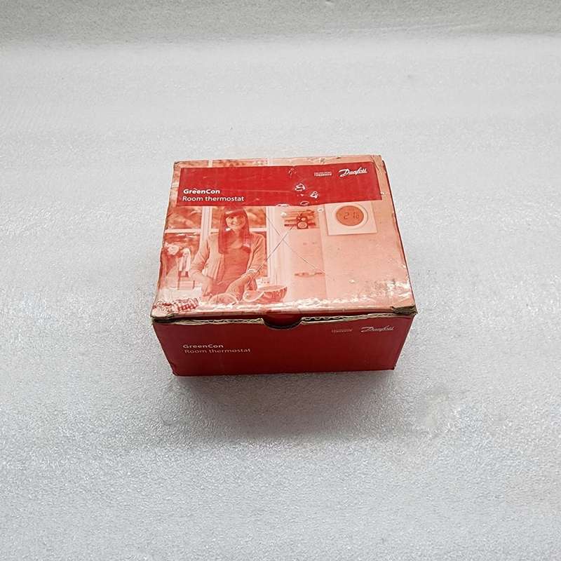 议价DANFOSS GREENCON RC-C4 193B0944 RAUMTHERMOSTAT 85-250VAC - 实物图
