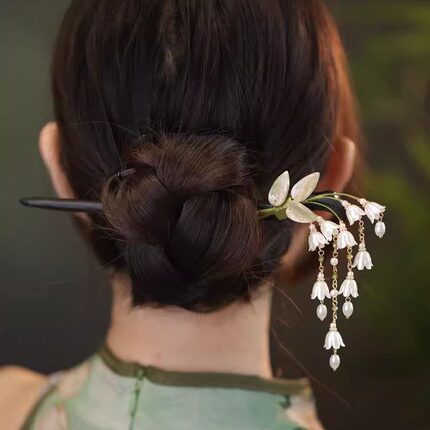 中国风发簪步摇流苏铃兰花簪子女古风盘发丸子头旗袍汉服发饰木簪