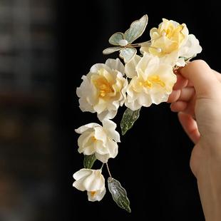 古风花朵头饰国风新款春夏超仙花朵蝴蝶唐风发饰旗袍汉服发夹侧边