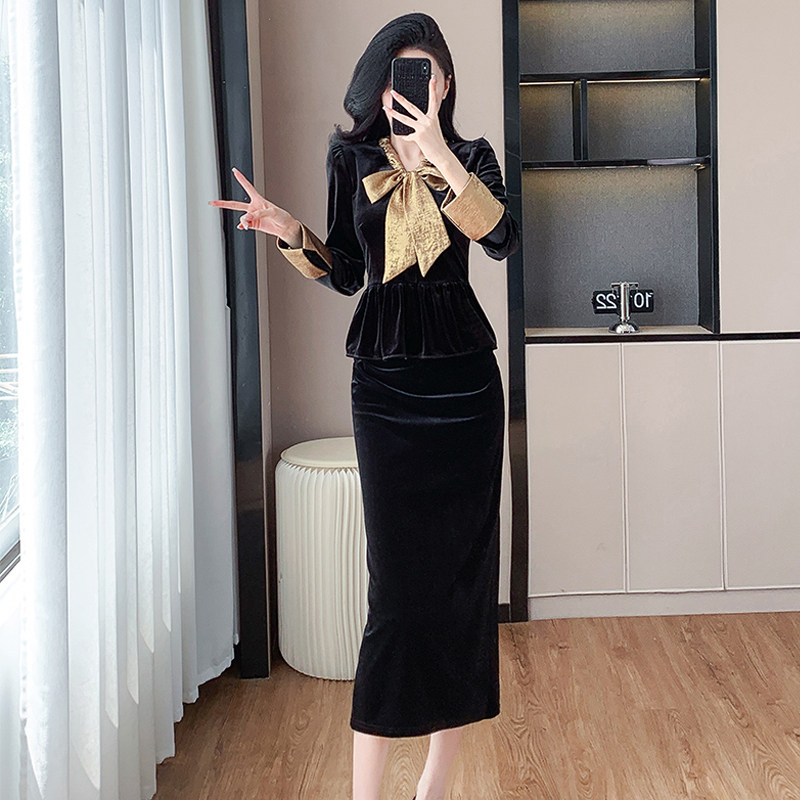 法式复古小香风两件套装女秋冬新款赫本风黑色丝绒连衣裙气质裙子,女装/女士精品,时尚套装,淘宝优惠券,粉丝福利购,淘宝优惠卷