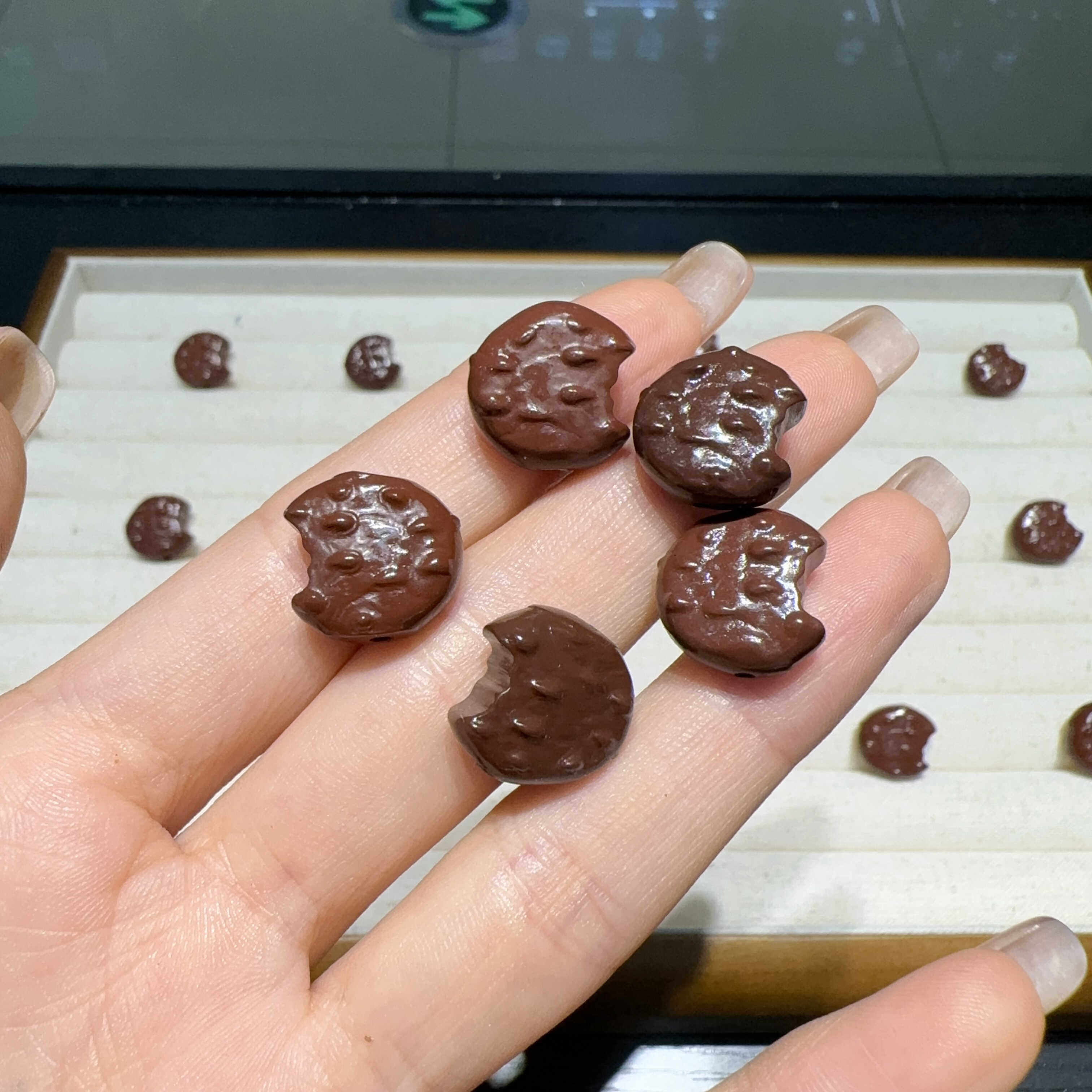 阿拉善巧克力曲奇饼干diy配件手工编织手绳项链文玩佛珠手串配饰,饰品/流行首饰/时尚饰品新,其他DIY饰品配件,淘宝优惠券,粉丝福利购,淘宝优惠卷